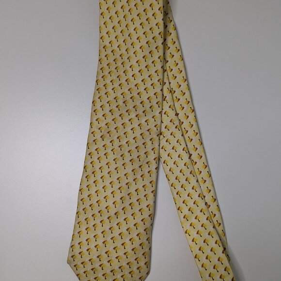 Burberry London Necktie Tie Yellow Umbrellas Print 100% Silk - Picture 1 of 3